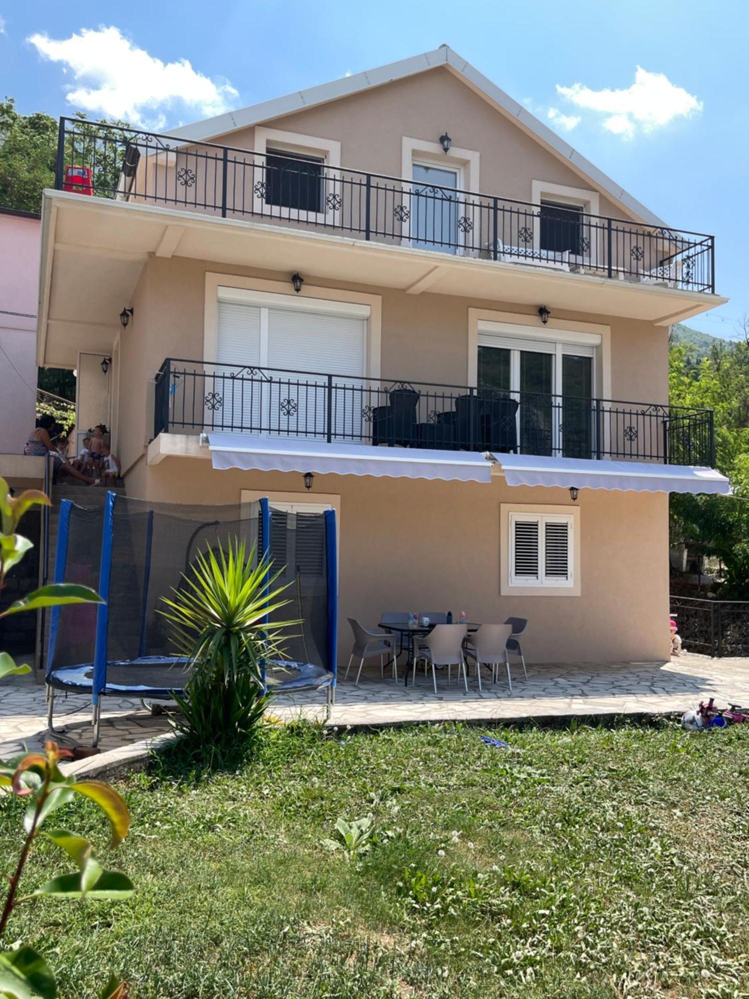 Apartment Perovic Kotor Exterior photo